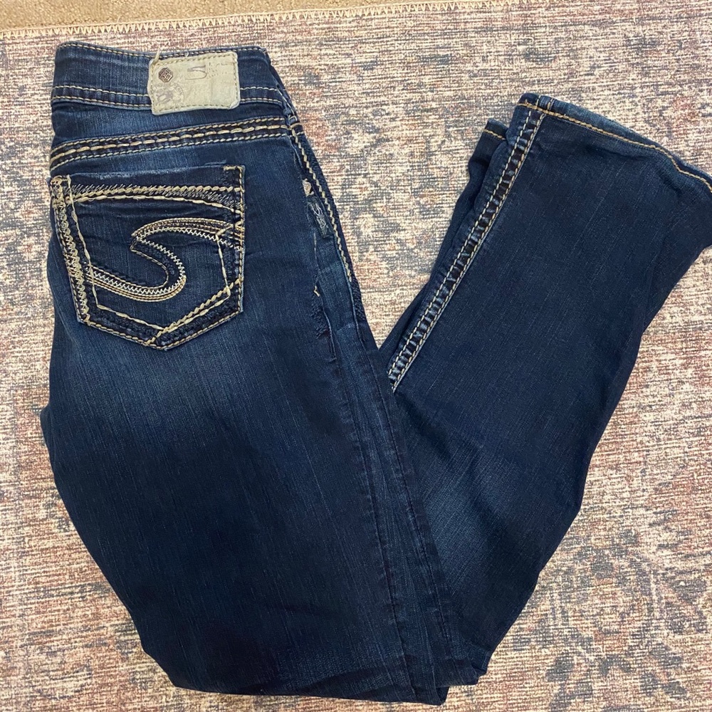 Silver Suki Jeans Size 27 excellent condition.